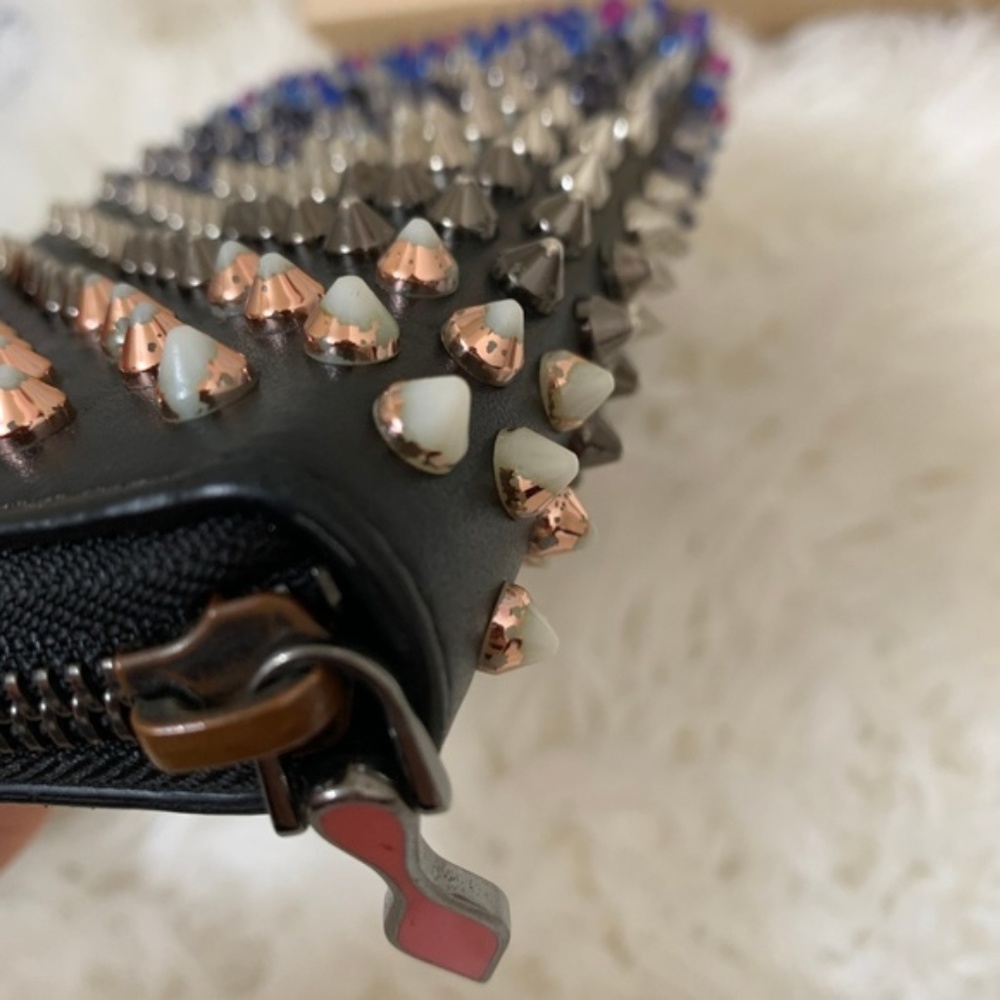 Authentic Christian Louboutin Zippy Wallet Black - Picture 7 of 12